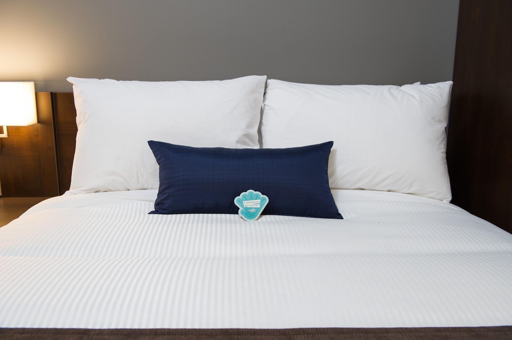 Microtel Inn & Suites By Wyndham Whitecourt Eksteriør bilde