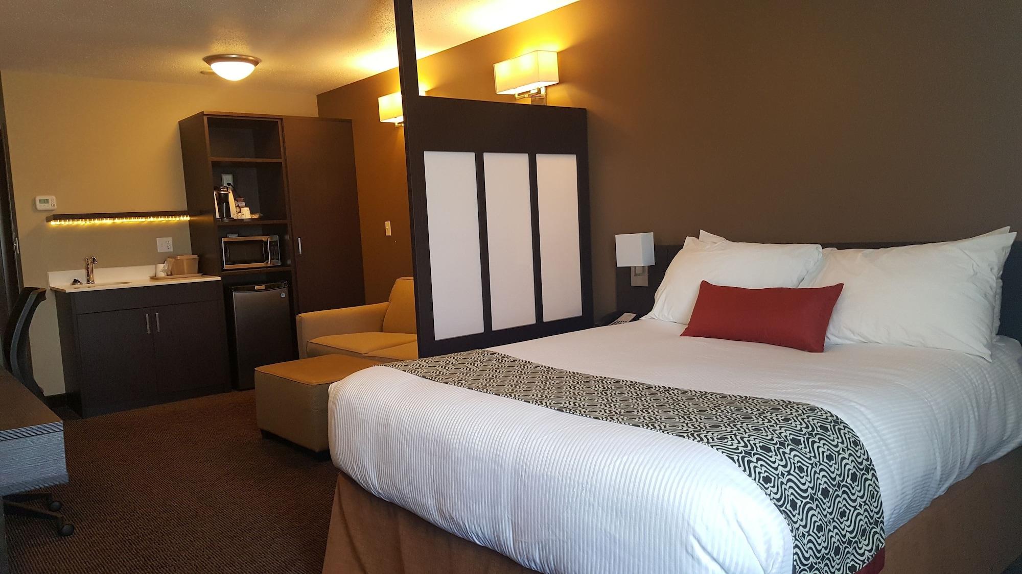 Microtel Inn & Suites By Wyndham Whitecourt Eksteriør bilde