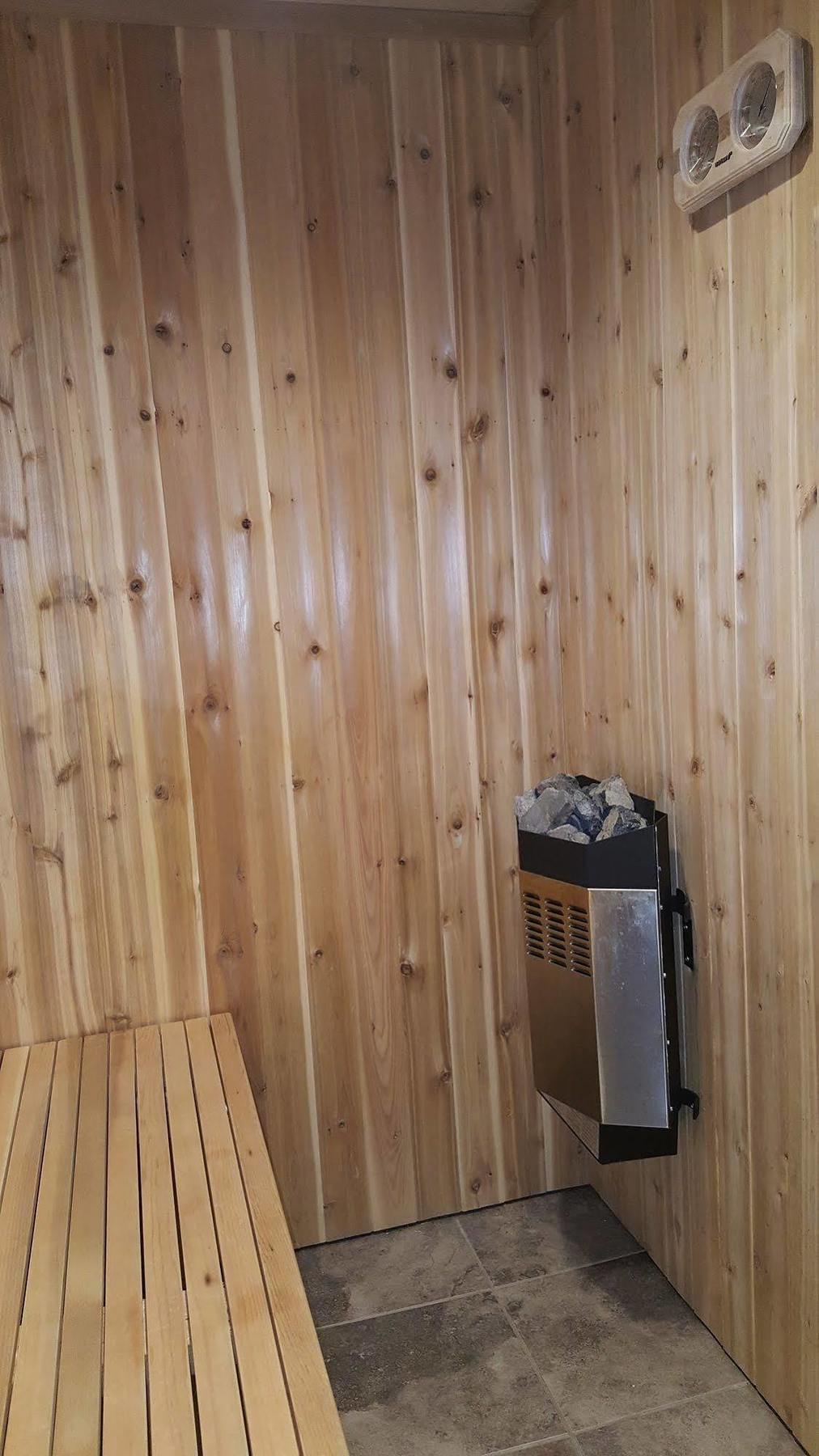 Microtel Inn & Suites By Wyndham Whitecourt Eksteriør bilde