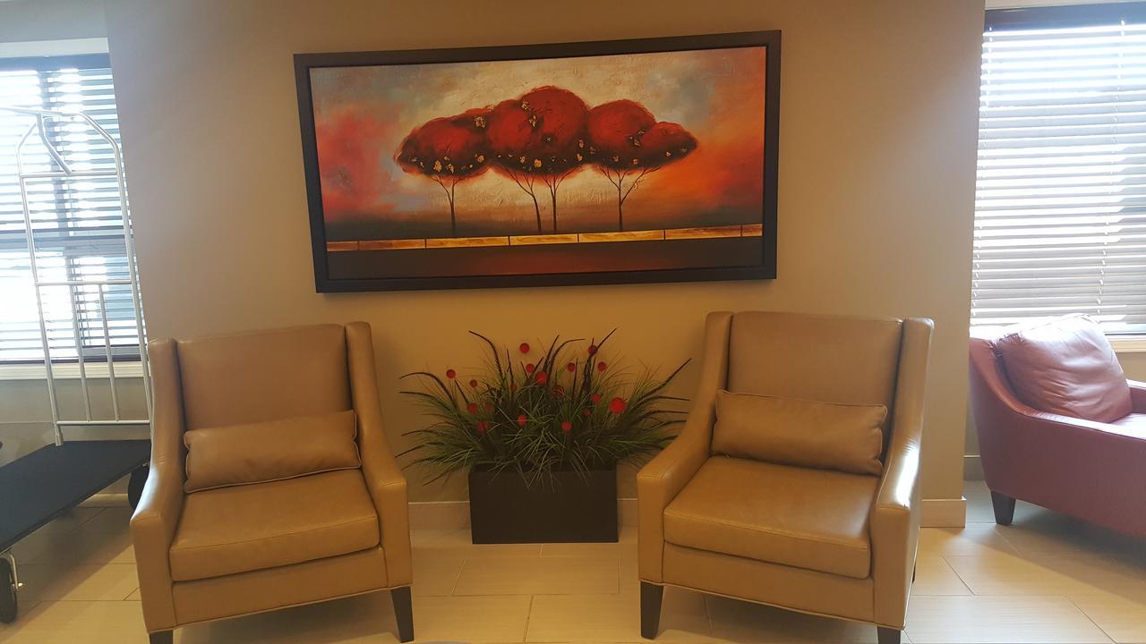 Microtel Inn & Suites By Wyndham Whitecourt Eksteriør bilde